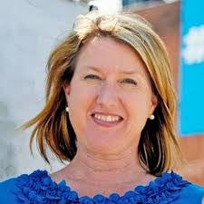 Annie Shipley's Instagram, Twitter & Facebook