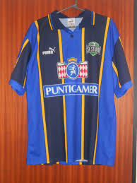 Sk sturm graz soccer offers livescore, results, standings and match details. Sk Sturm Graz Exterieur Maillot De Foot 1996 1998