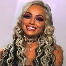 Pin On Becky Lynch Alexa Bliss Rowdy Ronda Rousey