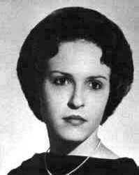 Lynn Blount's Instagram, Twitter & Facebook