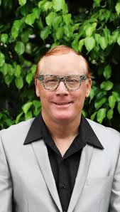 Raymond Mcmillan's Instagram, Twitter & Facebook