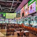 A visit to the DraftKings sports book at Wrigley Field - Bleed Cubbie ...