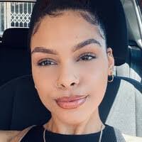 Emma Lundy's Instagram, Twitter & Facebook