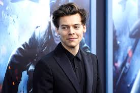 Only this time, the former one direction member will be the one behind the camera, sort of. Why Harry Styles Decided To Launch His Acting Career With Dunkirk Vanity Fair