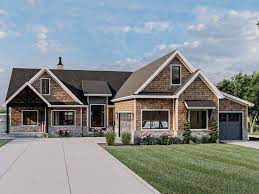 050h 0365 Ranch House Plan Fits A Sloping Lot Sloping Lot House Plan Craftsman House Plan Ranch House Plans
