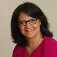 Loida Ramos's Instagram, Twitter & Facebook