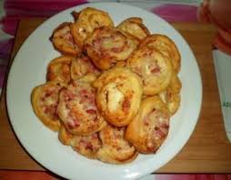 Recette Roule Aux Lardons Ou Aux Fromages 750g Recette Recette Roule Recette Lardon Lardon