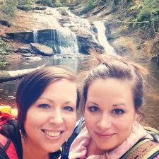 Hikes with a 3-legged dog near Falls Creek Falls