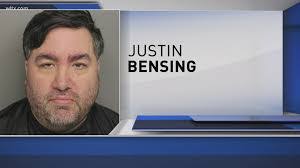 Justin Teeter's Instagram, Twitter & Facebook