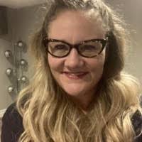 Christy Bundy's Instagram, Twitter & Facebook