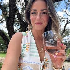 Madison Guin's Instagram, Twitter & Facebook