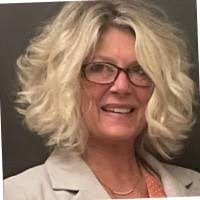 Susie Blum's Instagram, Twitter & Facebook