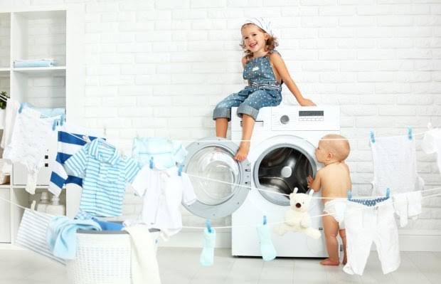 bebek kıyafetleri nasıl yıkanır ile ilgili görsel sonucu"