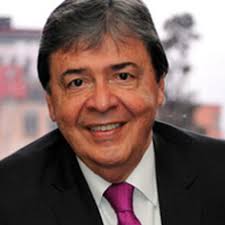Ministro de defensa de colombia • total de conexiones 21. Carlos Holmes Trujillo La Silla Vacia