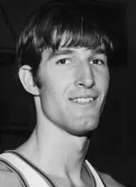 Brett Denny's Instagram, Twitter & Facebook