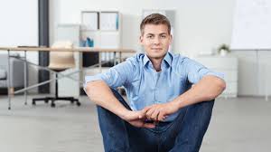 Und bitkom gibt auch tipps, wie man richtig vor dem computer sitzt. Ergonomisch Richtig Sitzen Am Pc Arbeitsplatz Schreibtisch Ratgeber