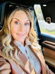 Brittany Derringer's Instagram, Twitter & Facebook