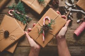 This link is to an external site that may or may not meet accessibility guidelines. 51 Best Gift Wrapping Ideas For Christmas Easy Christmas Gift Wrapping Ideas