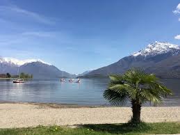 Organiseer je volgende vakantie met onze campinggids. Camping And Campsites In Lake Como Camping Info