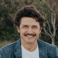 4600+ "Hugh &" profiles