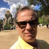 Chris Oviatt's Instagram, Twitter & Facebook