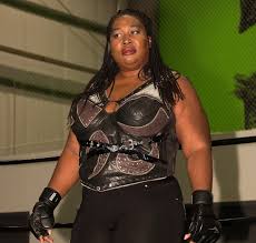 10 Female Wrestlers WWE Will Never Work With Again (And 10 Male)