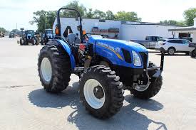 New Holland WORKMASTER 45 Tractor