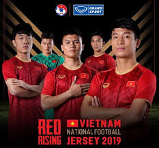 Bàn thắng ở trận giao hữu với u22 việt nam hôm 18/5 càng củng cố niềm tin của thầy park vào công phượng. Cáº­n Cáº£nh Máº«u Ao Ä'áº¥u Cá»§a Ä'á»™i Tuyá»ƒn Viá»‡t Nam Cho Asian Cup 2019 Bong Ä'a Vietnam Vietnamplus