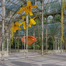 91 790 790 7 tarjetas regalo. Petrit Halilaj Turns Madrid S Palacio De Cristal Into Nest Of Giant Flowers