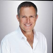 Scott Isenberg's Instagram, Twitter & Facebook