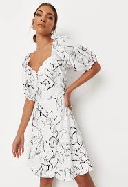 A wide variety of misses summer dresses options are available to you, such as feature, decoration, and fabric type. Tall Women S Dresses Tall Maxi Evening Dress Missguided