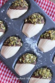 Vanilla Madeleines Chocolate And Pistachio Dip Vegan Glutenfree Vegan Cookies Madeleine Recipe Food