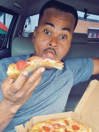 dominoes pizza 🍕 2800 jmd two topping #jamaicadogwhisperer  #leaderofthepack #fyp #food #viral #godisgood