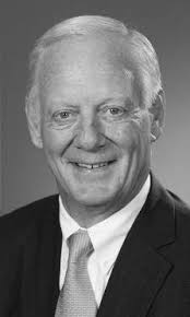 UGrad Commencement Broch 2004