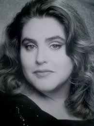 File:Conchita Julián Soprano.jpg