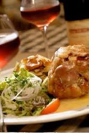 Le Jambonneau Roti Au Munster Facon Tire Bouchon Made In Alsace La Marque D Une Region Tourisme Gastronomie Rec Recette Gastronomie Recette De Plat
