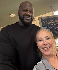 Josie Donna's Instagram, Twitter & Facebook