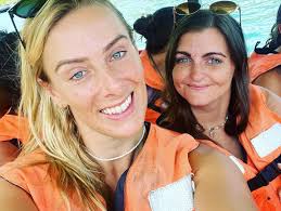 Room for rent in Newlands or Johnsonville?