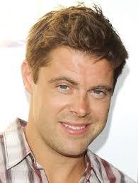 Matthew Leitch's Instagram, Twitter & Facebook