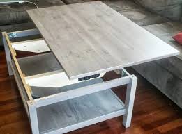 Man patinka subtilūs ir kruopščiai suprojektuoti ir dekoruoti daiktai, bet kažkaip man patinka tai, ką geriau. Hemnes Lift Top Coffee Table Ikea Hackers