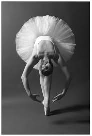 Pin By Elena On Dance Dancer Photography Dance Photography Poses Dancers Art