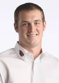 Alumni Reconnect in Record Fashion