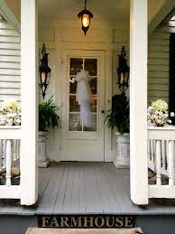 Wedding Decor On The Front Porch At The Farmhouse Weddings Nappanee In Farmhouse Wedding Decor Porch