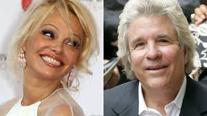 Родилась 1 июля 1967 года в ледисмит, британская колумбия, канада. Pamela Anderson Uber Ihre Zwolf Tage Ehe Mit Jon Peters Stern De