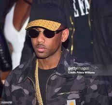 Antoine Burns's Instagram, Twitter & Facebook