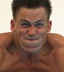 Funny close-ups of focused divers