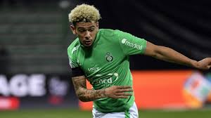 Kévin malcuit, latest news & rumours, player profile, detailed statistics, career details and transfer information for the ssc napoli player, powered by goal.com. Lille Complete Double Signing Of Mendes And Man Utd Target Malcuit Goal Com