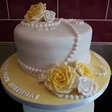 Rose Birthday Cake For Mother In Law Yellow And White Rose With Pearls Birthday Cake 60th Birthday Cakes Cake Designs Birthday 90th Birthday Cakes