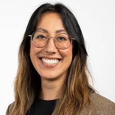 Kristin Harrington's Instagram, Twitter & Facebook