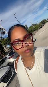 Shay Berry 🍓 (@clapforher)